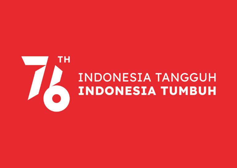 Dalam memperingati HUT RI ke 76 SMA Negeri 1 Adiluwih melakukan kegiatan upacara bendera di halaman 